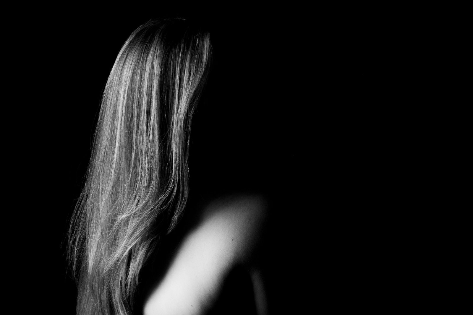 Stay Anonymous in Photos